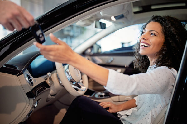 In Person or Online? Here’s What Auto Buyers Prefer